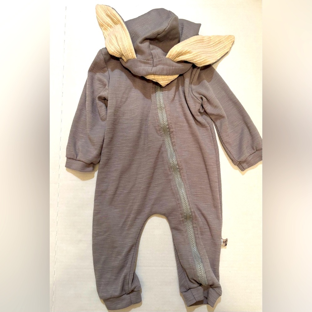 Rory Chen bunny one piece size 2T